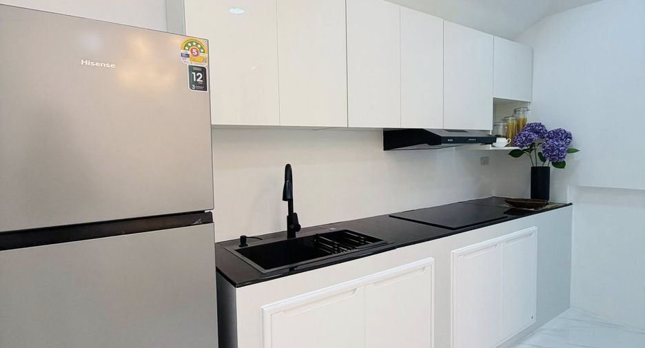 For sale 3 bedrooms house in East Pattaya, Pattaya