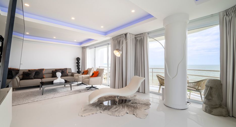 For sale 2 bedrooms condo in Pratumnak, Pattaya