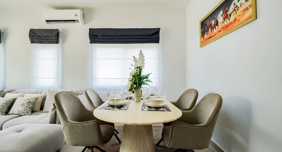 For sale 2 bedrooms house in Huay Yai, Pattaya