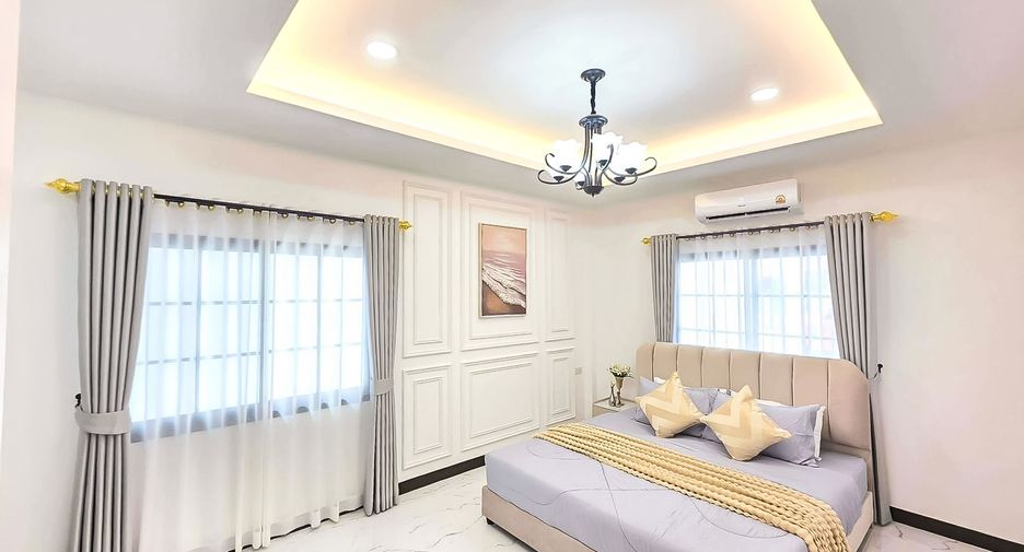 For sale 3 bedrooms house in East Pattaya, Pattaya