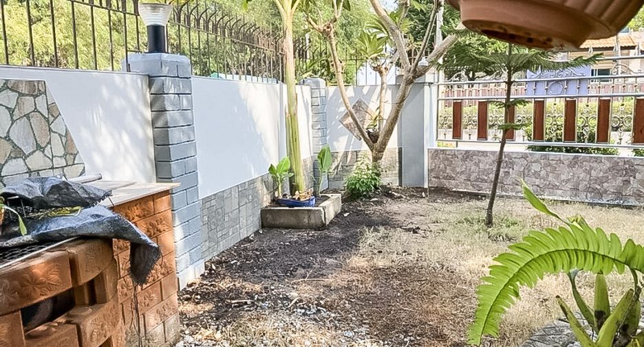 À vendre 3 chambres maison à Sattahip, Chonburi