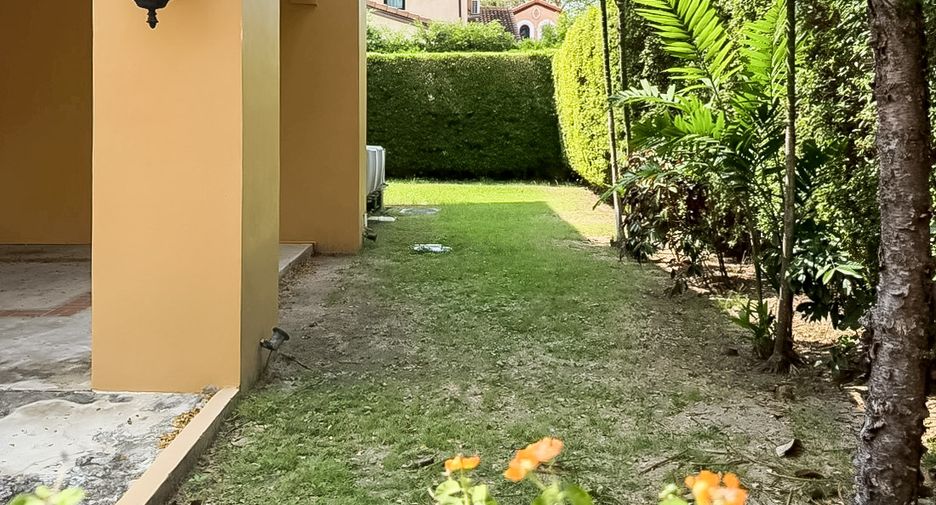 出售 3 卧室 独立屋 在 Sattahip, Chon Buri