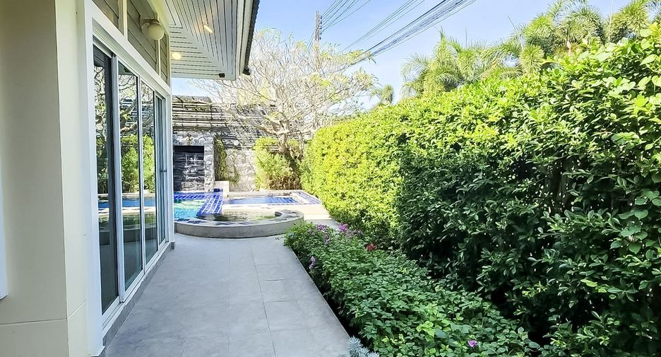 For sale 3 bedrooms house in East Pattaya, Pattaya