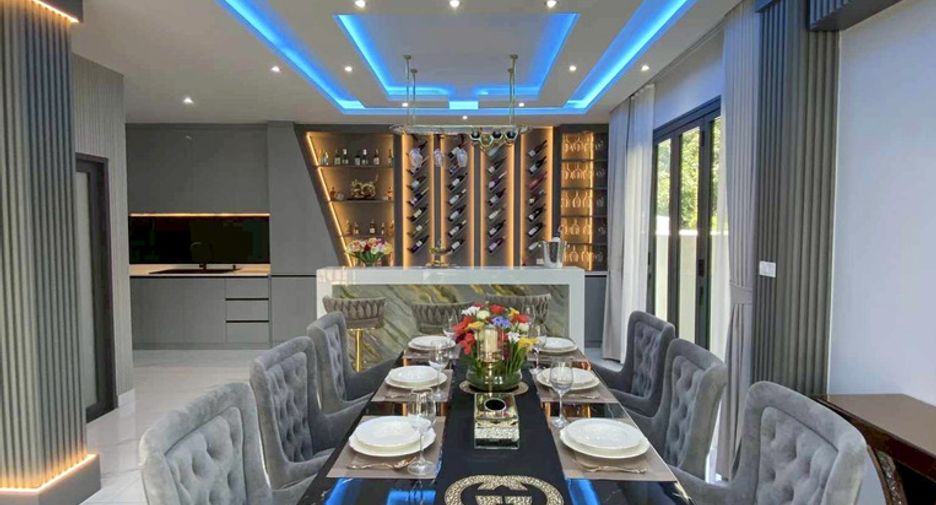 For sale 3 bedrooms house in East Pattaya, Pattaya