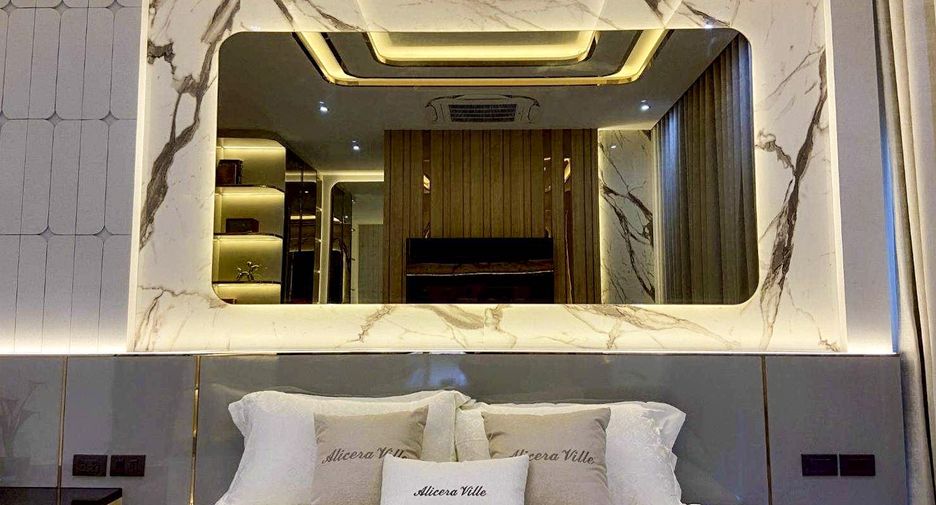 For sale 5 ベッドルーム house in East Pattaya, Pattaya