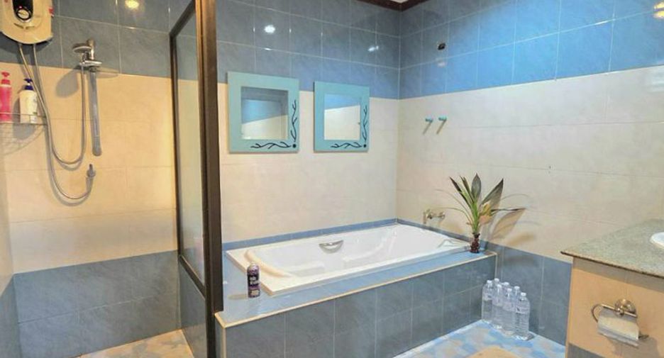 For sale 3 bedrooms house in Sattahip, Chonburi
