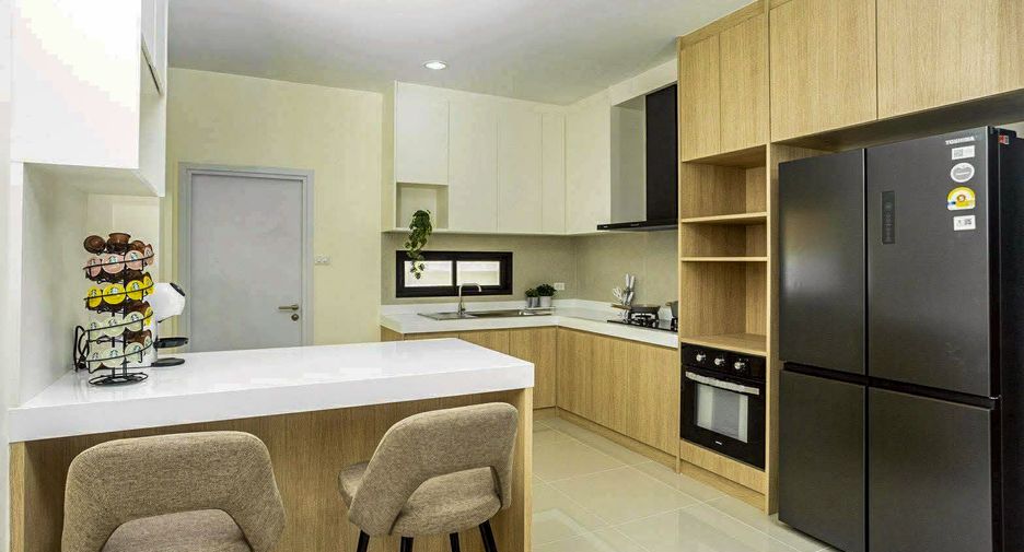 For sale 3 bedrooms house in East Pattaya, Pattaya