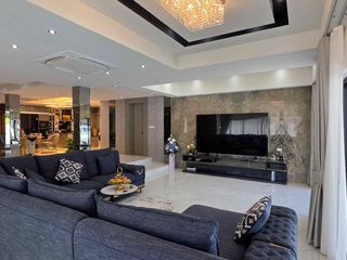 For sale 4 bedrooms house in Na Jomtien, Pattaya