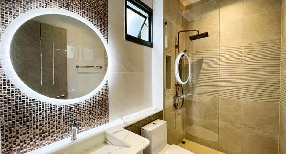 À vendre 3 chambres maison à East Pattaya, Pattaya