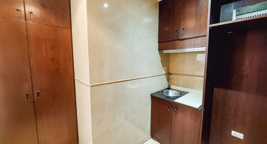 For sale 2 bedrooms condo in Pratumnak, Pattaya