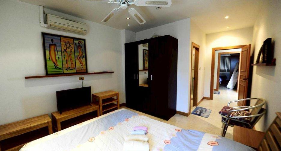 À vendre 2 chambres condo à Pratumnak, Pattaya