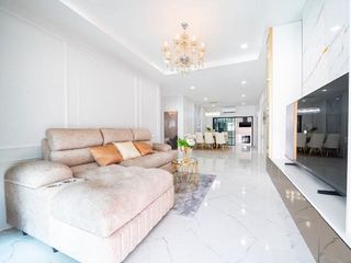 For sale 4 bedrooms house in Bang Lamung, Chonburi