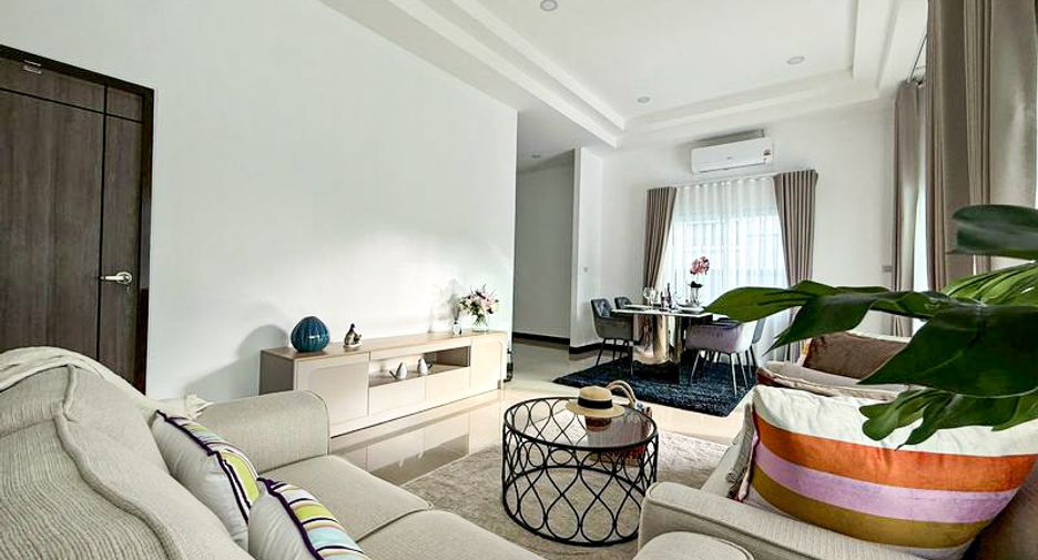 À vendre 3 chambres maison à East Pattaya, Pattaya