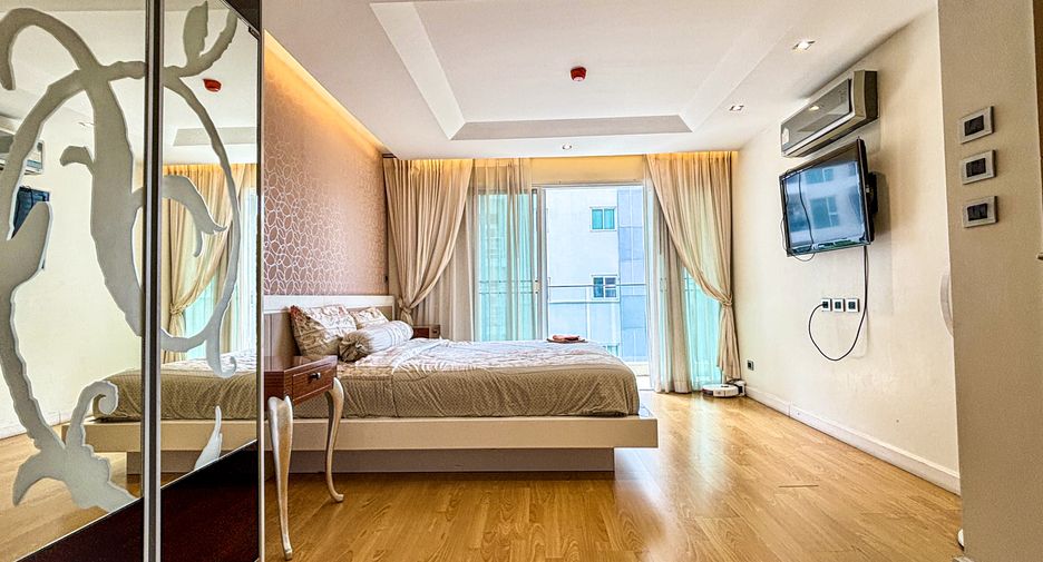For sale 1 bed condo in Pratumnak, Pattaya
