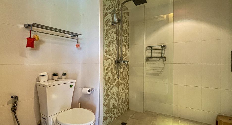 For sale 1 bed condo in Pratumnak, Pattaya