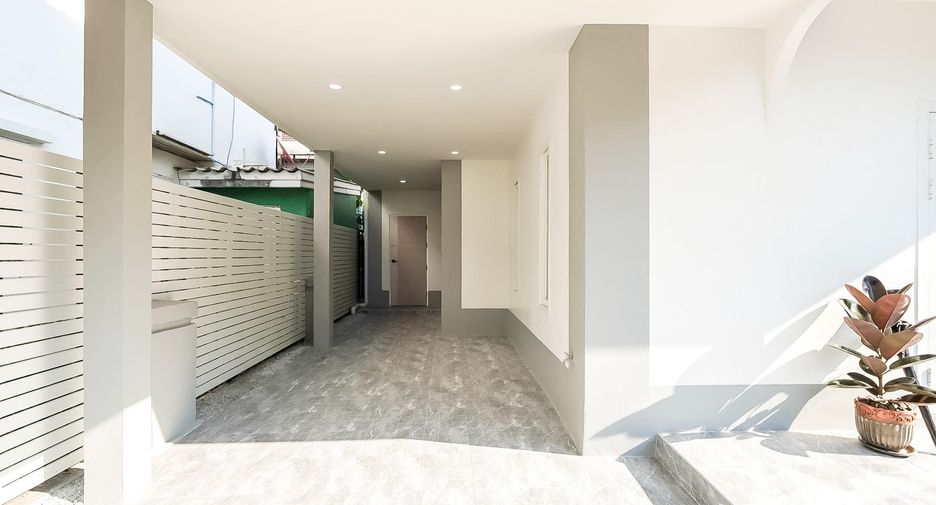 ขาย 3 ห้องนอน บ้านเดี่ยว ใน จอมเทียน, พัทยา