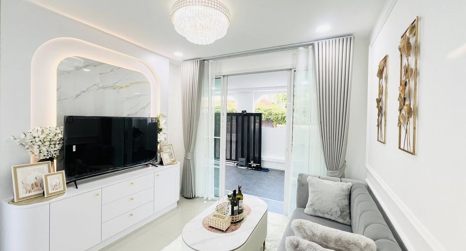 For sale 3 bedrooms house in East Pattaya, Pattaya