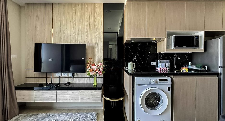 For rent 1 bed condo in Pratumnak, Pattaya