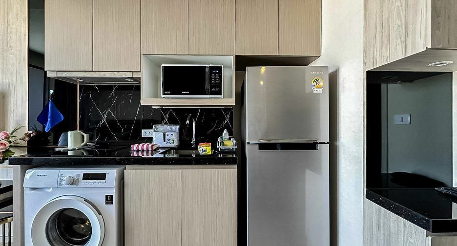 For rent 1 bed condo in Pratumnak, Pattaya