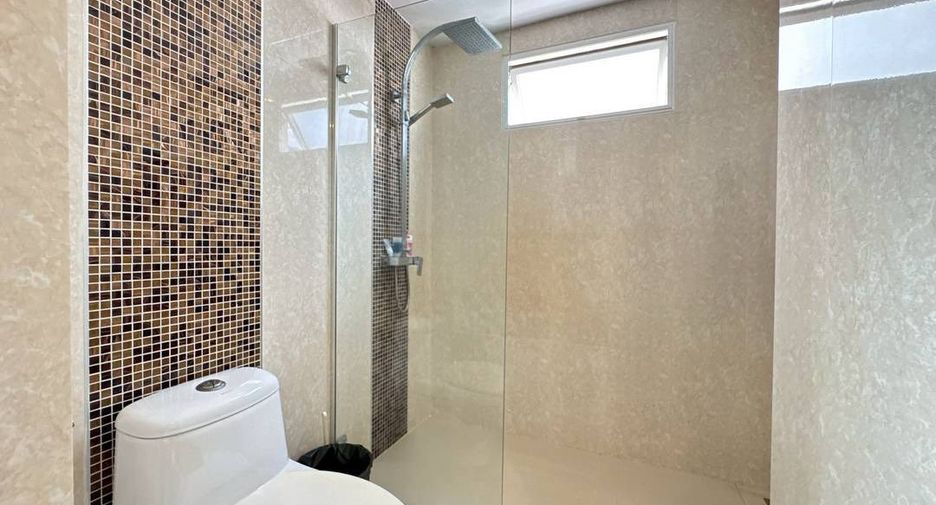 For sale 2 bedrooms condo in Pratumnak, Pattaya