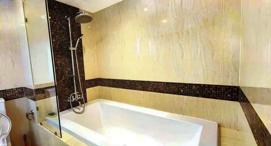 À vendre 1 chambre condo à Pratumnak, Pattaya