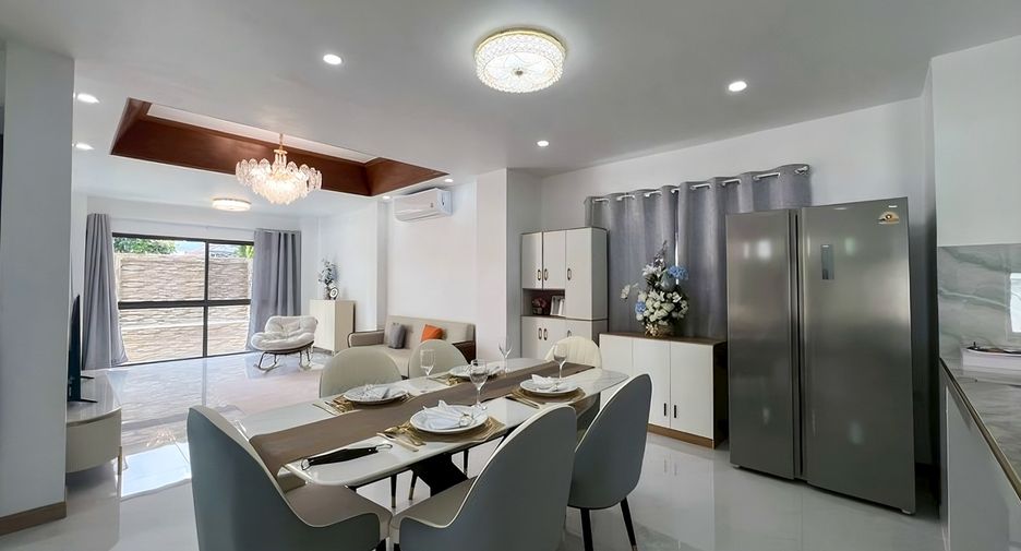 ขาย 4 ห้องนอน บ้านเดี่ยว ใน จอมเทียน, พัทยา