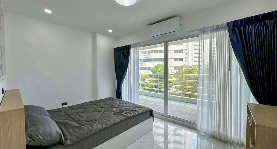 For sale 1 bed condo in Pratumnak, Pattaya