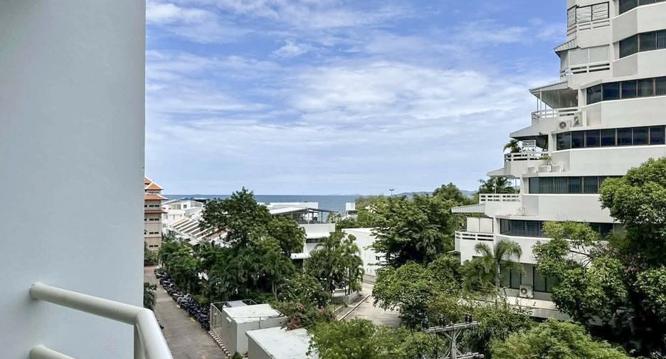 For sale 1 bed condo in Pratumnak, Pattaya