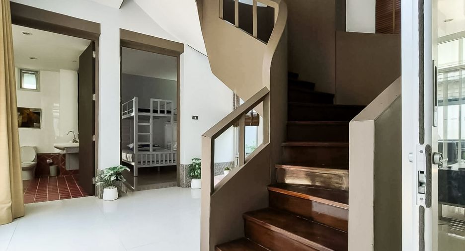 For rent 4 bedrooms house in Sattahip, Chonburi