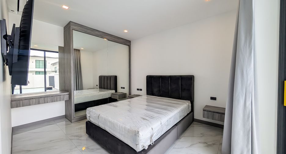 For sale 3 bedrooms house in East Pattaya, Pattaya