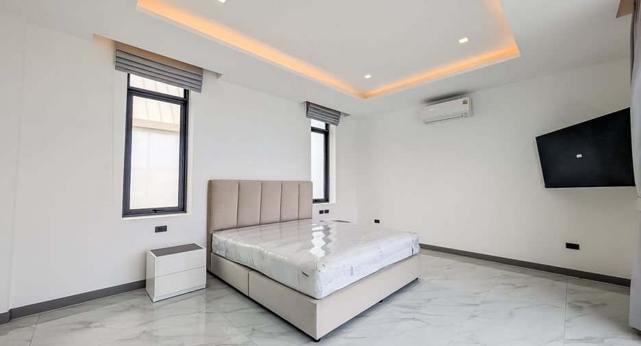For sale 3 bedrooms house in East Pattaya, Pattaya