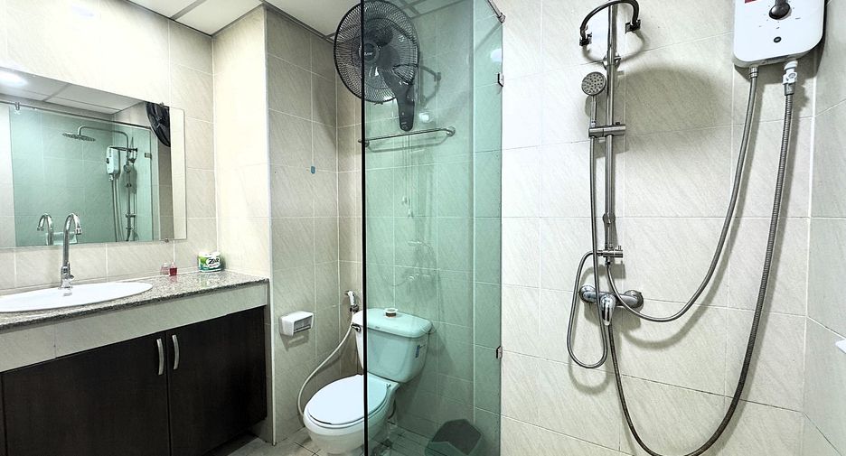 For sale 1 bed condo in Pratumnak, Pattaya