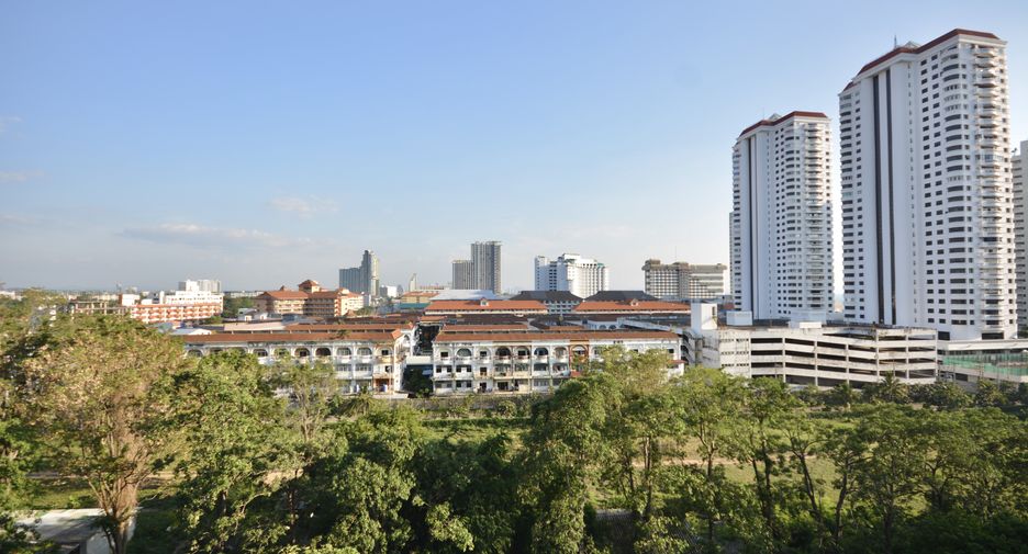 For sale 1 bed condo in Pratumnak, Pattaya