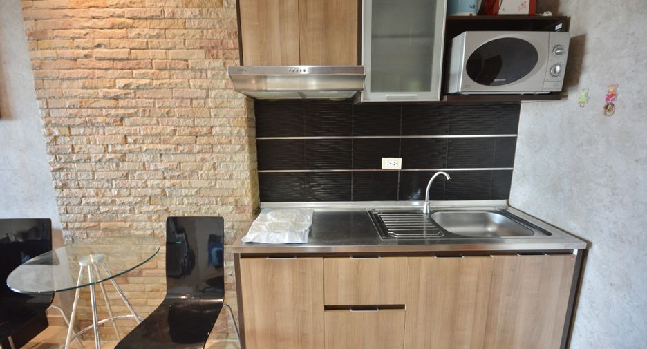 For sale 1 bed condo in Pratumnak, Pattaya
