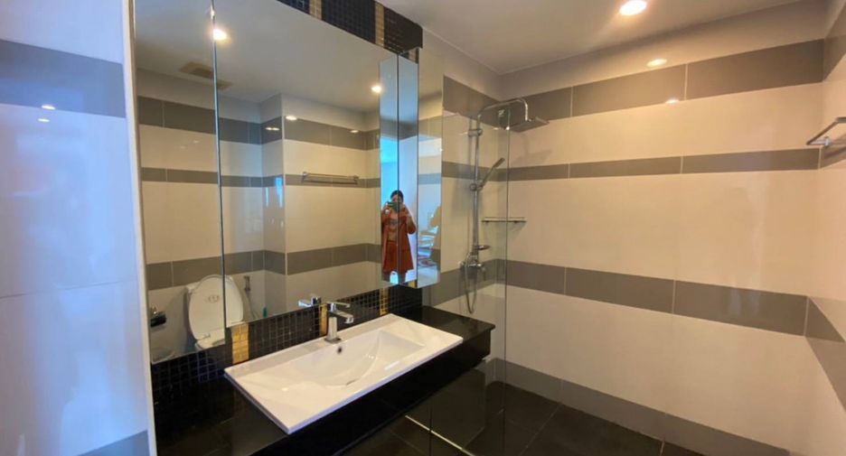 For sale 1 bed condo in Pratumnak, Pattaya