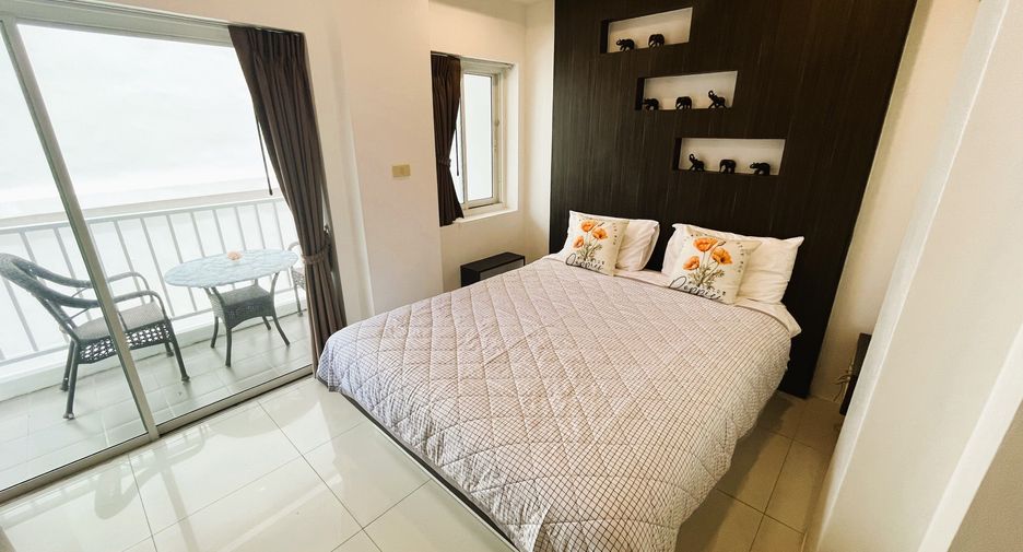 For sale studio condo in Pratumnak, Pattaya