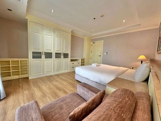 For rent 3 bedrooms condo in Bang Lamung, Chonburi