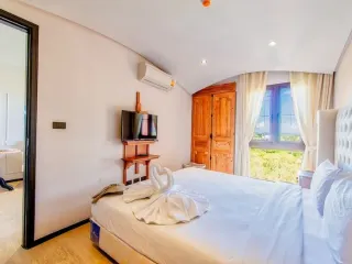 For rent 2 bedrooms condo in Bang Lamung, Chonburi