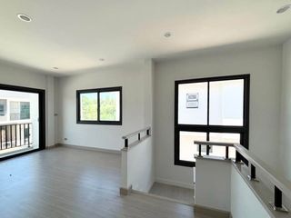 For rent 4 bedrooms house in Bang Lamung, Chonburi