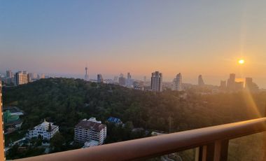 Condo en venta de 2 habitaciones en Pratumnak, Pattaya