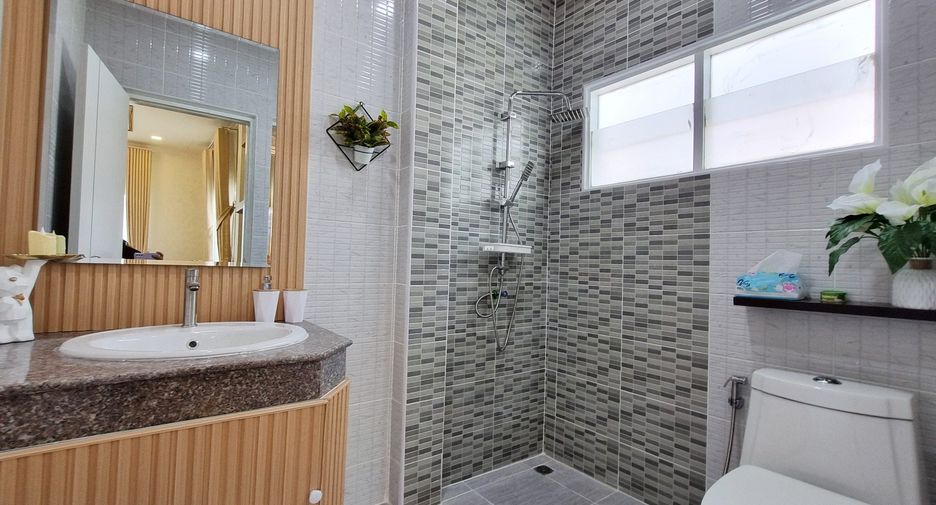 Haus zur Miete mit 3 Zimmer in East Pattaya, Pattaya