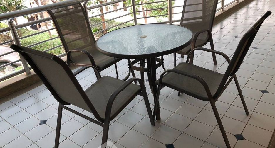 Wohnung zur Miete mit 2 Zimmer in Khlong Toei, Bangkok