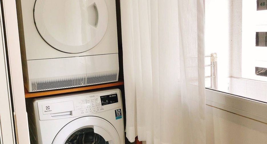 Wohnung zur Miete mit 2 Zimmer in Khlong Toei, Bangkok