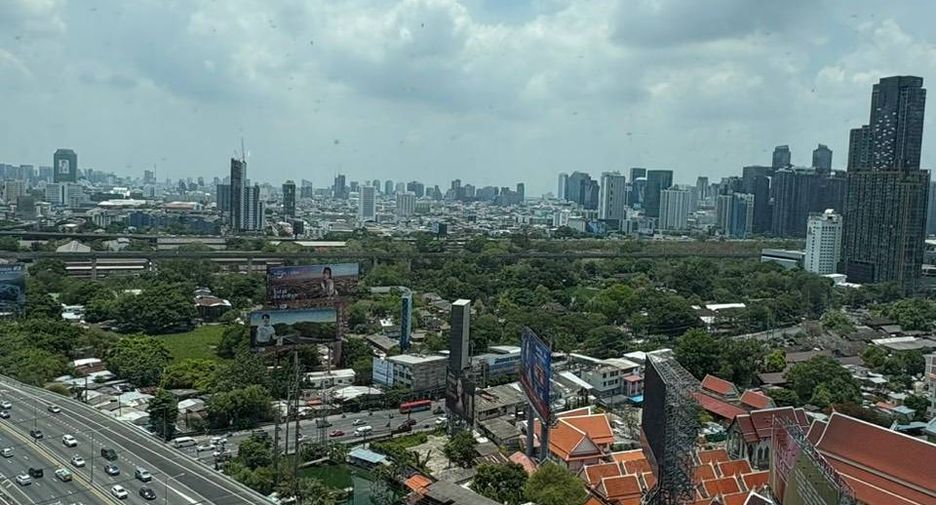 For rent 1 bed condo in Pathum Wan, Bangkok