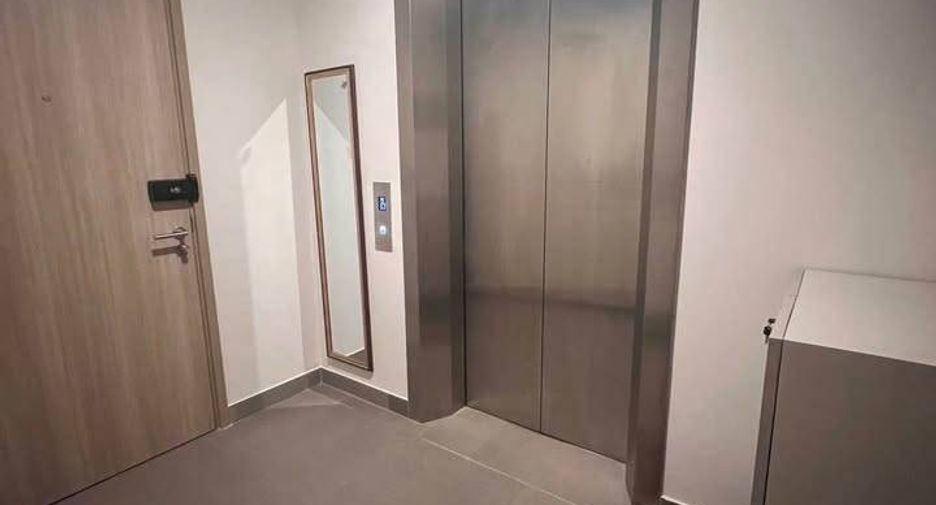 Wohnung zur Miete mit 1 Zimmer in Pathum Wan, Bangkok