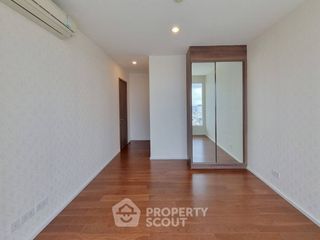 Продажа 3 спальни кондо в Банг Кхо Лаем, Бангкок