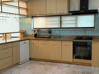 Villa zum Kauf mit 4 Zimmer in Bang Lamung, Chonburi