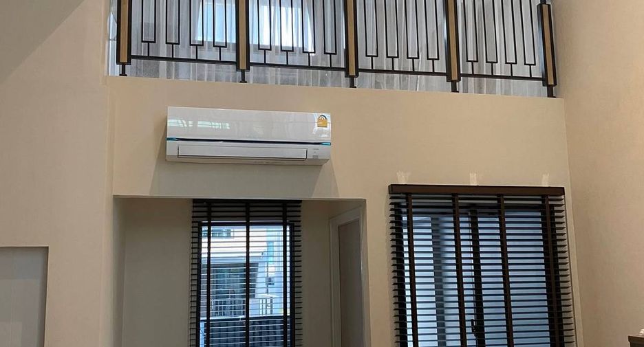 For sale 3 ベッドルーム townhouse in Suan Luang, Bangkok