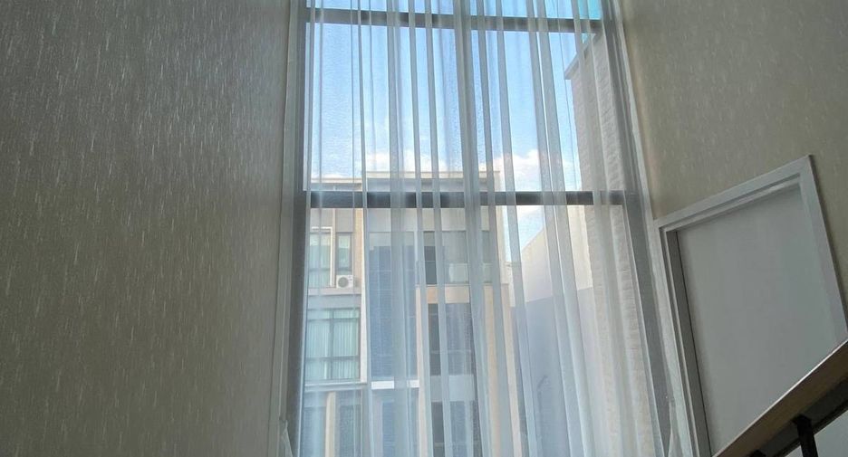 For sale 3 ベッドルーム townhouse in Suan Luang, Bangkok
