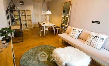 For sale 2 bedrooms condo in Khlong Toei, Bangkok